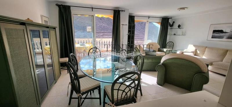 Foto 93dd1b5a-ed49-44c5-89ed-0c815c28e460. Appartamento con parcheggio in Los Cristianos Arona