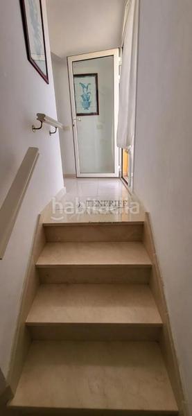 Foto c8d3e180-8ce7-49c1-9e38-192541f058ef. Appartamento con parcheggio in Los Cristianos Arona