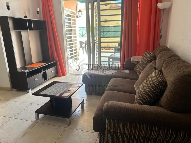 Foto e159523c-dd72-4736-aaf6-02f18be01c79. Casa amb piscina a Playa Fañabé Alto Adeje