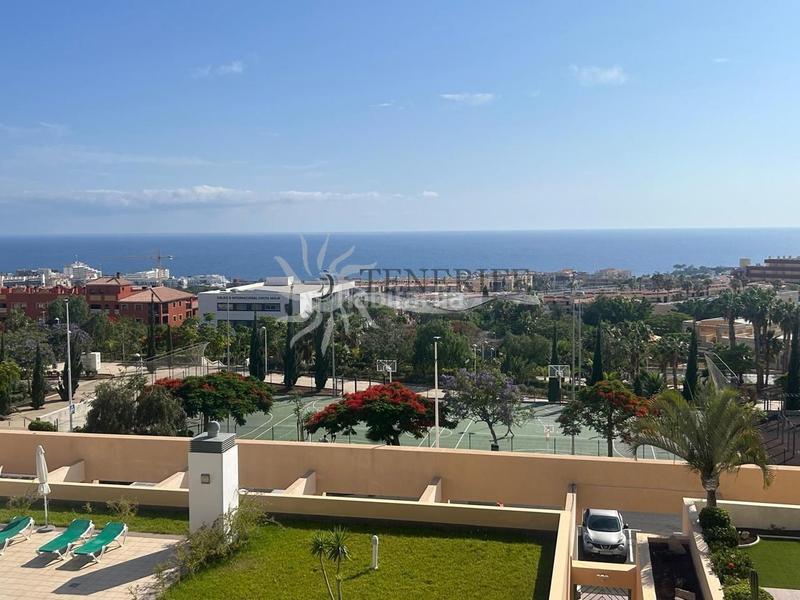 Foto 147fa521-889d-468f-9f2b-0b24a7704cb0. Appartamento con parcheggio in Playa Fañabé Alto Adeje