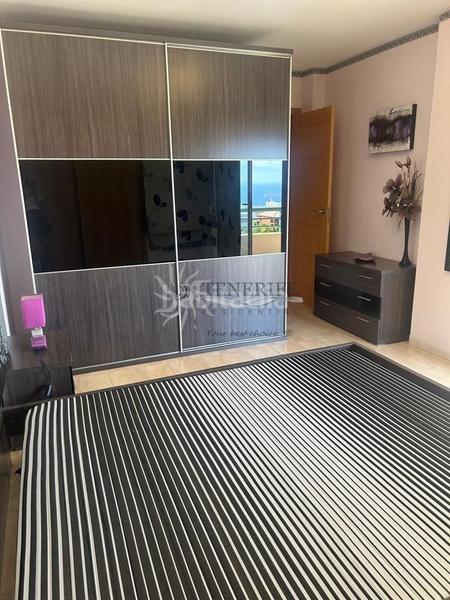 Foto be965ee2-222d-44c2-8cfa-bea02dedee85. Appartamento con parcheggio in Playa Fañabé Alto Adeje