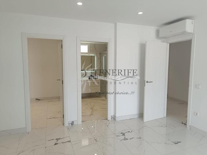 Foto 062055fb-0825-4165-8c1c-134d0a1d2ff9. Piano terra in Los Cristianos Arona