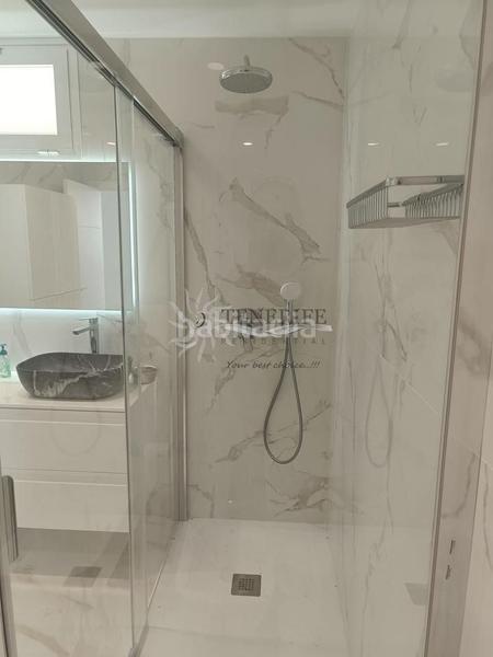 Foto 146d6397-a22f-45b7-80ff-0d39237bde2f. Piano terra in Los Cristianos Arona