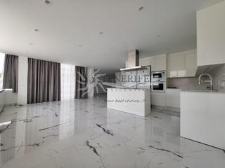 Planta baixa  Finlandia. Apartamento de lujo a estrenar en los cristianos.