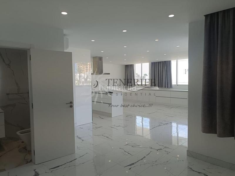 Foto 9628115a-5b4b-4bec-8218-3d75b709a823. Piano terra in Los Cristianos Arona