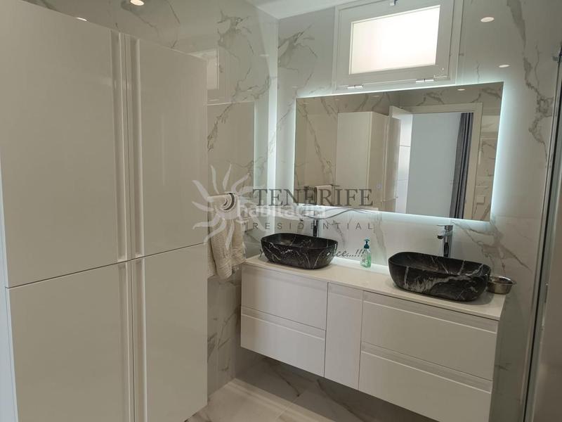 Foto d65822e0-16c0-4c02-a109-a8543d40d590. Piano terra in Los Cristianos Arona