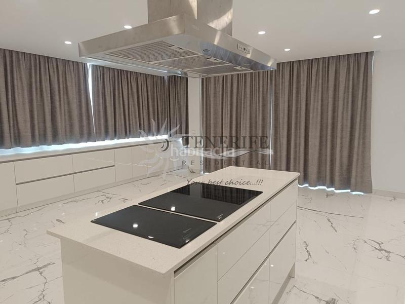 Foto eaf5d16b-aa6b-4c13-81f4-f18e17610ed8. Piano terra in Los Cristianos Arona