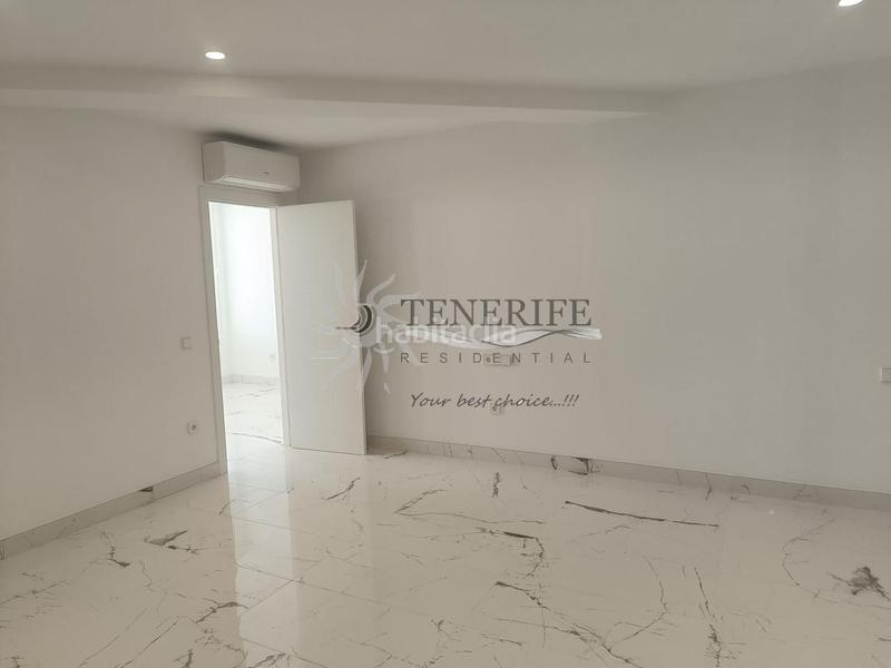 Foto f258d331-a9e8-4747-934d-9bb83b170563. Piano terra in Los Cristianos Arona