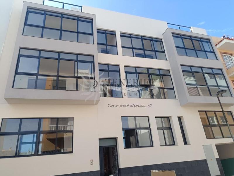 Foto 1118b47f-d9f5-419c-af1f-fd99e8d225a6. Planta baja apartamentos a estrenar en Playa de San Juan. en Guía de Isora