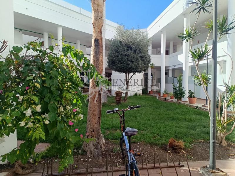 Foto 0b988efd-56b1-46ac-aac6-56e12d193e43. Estudi a San Eugenio Alto Adeje