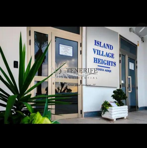 Foto 74915b55-5247-4fe5-9b00-2cc15d8781c0. Estudi a San Eugenio Alto Adeje