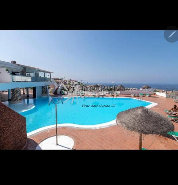 Foto c732beab-c16b-4fb5-ba68-9d0150cd776b. Estudi a San Eugenio Alto Adeje