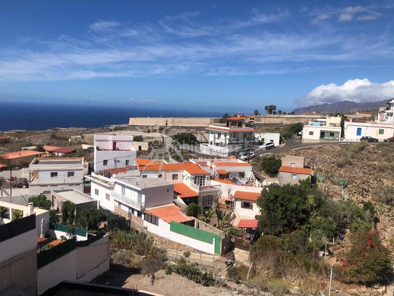 Foto 2359038b-8678-4307-b1bd-fef6efa1e280. Pis amb aparcament a Tijoco Bajo Adeje