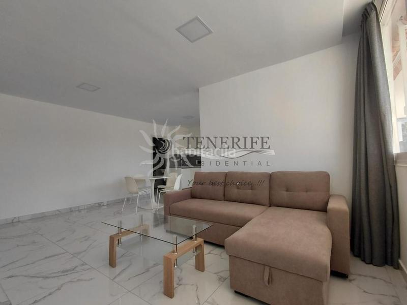 Foto 55b851e3-f505-43dd-a5e8-d20ff7abb1b5. Rez-de-chaussée dans Los Cristianos Arona