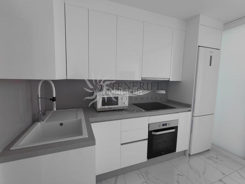 Foto 566b0b5f-8f63-45aa-a4ef-a2e8c064bcef. Rez-de-chaussée dans Los Cristianos Arona