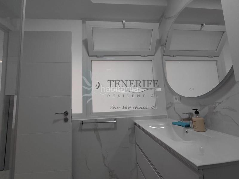 Foto a6afb3e1-b38c-469d-af7c-9b5a37a58e93. Rez-de-chaussée dans Los Cristianos Arona