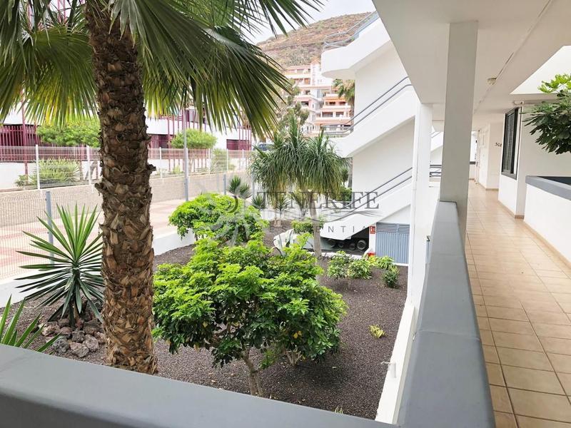 Foto c351c98a-d4c0-46c3-9a62-a703e9404763. Rez-de-chaussée dans Los Cristianos Arona