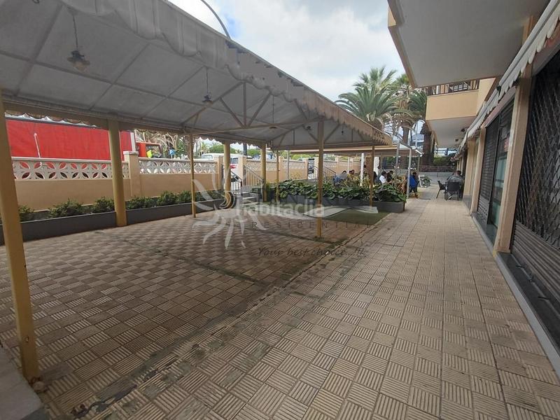 Foto 79d5c2f2-6b03-4b7a-81dd-1fdea6254c4d. Local comercial  en Los Cristianos. en Arona