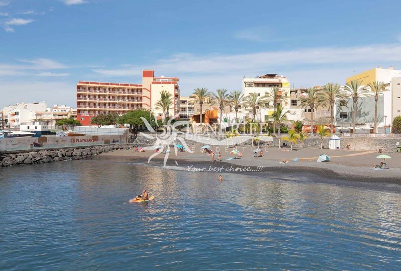 Foto 02881806-440e-4766-9ce3-c99c68ee7fb0. Planta baixa amb aparcament a Playa de San Juan Guía de Isora