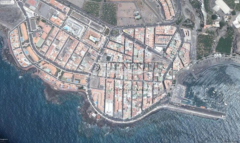 Foto 27a3c04d-a9a8-457b-ab10-71353fe18054. Planta baixa amb aparcament a Playa de San Juan Guía de Isora