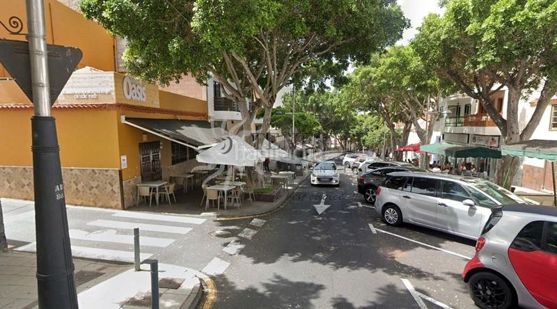 Foto bd019b37-f188-42d1-a2fa-a98c0c96526c. Edificio in Casco Urbano Adeje