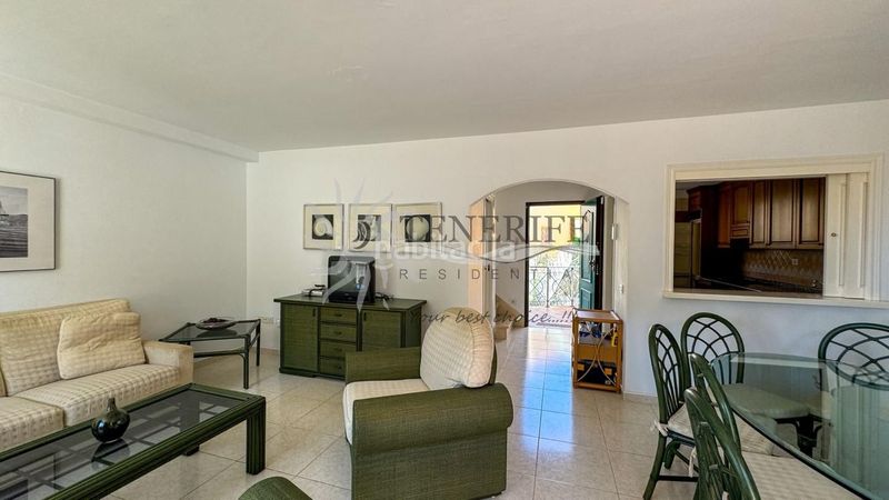 Foto aa9b1dc7-96bb-4921-8df5-ebc20fee2537. Pis amb aparcament a Los Cristianos Arona