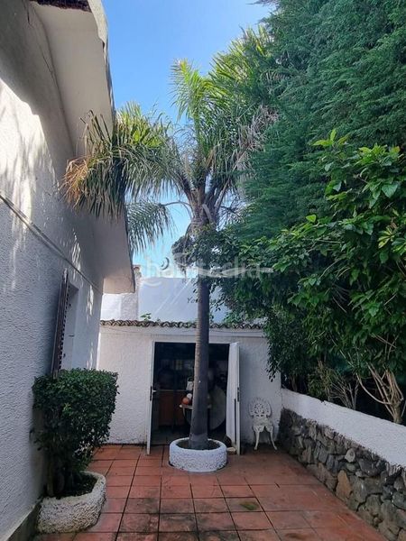 Foto d3b83e7e-7d2d-4439-a47b-cd65a21dd465. Casa amb aparcament piscina a Santa Catalina Tacoronte