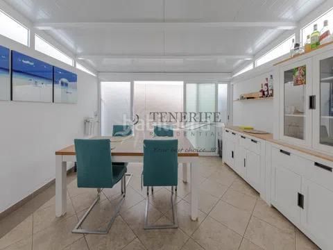 Foto 6c13e363-3767-4990-b083-6e1239bd965b. Casa amb aparcament a Casco Urbano Adeje