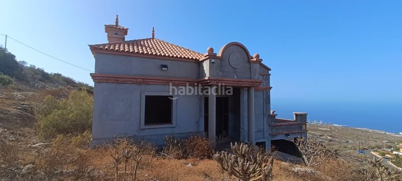 Foto cdf99e8a-1150-44ba-9822-d13303188621. Casa amb aparcament a Tijoco Bajo Adeje