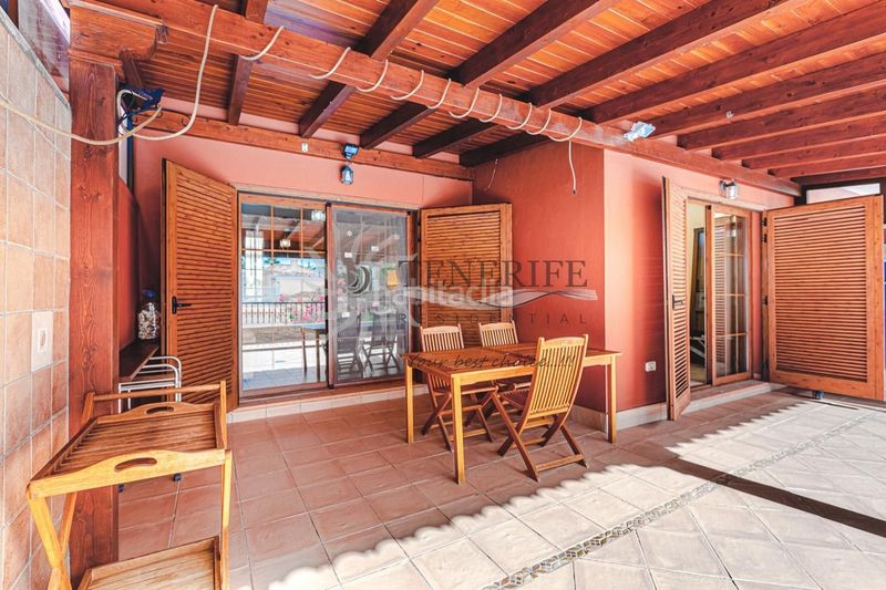Foto 0975f6e0-8010-40b2-a219-e36438e86db6. Casa amb aparcament piscina a Playa del Duque Adeje