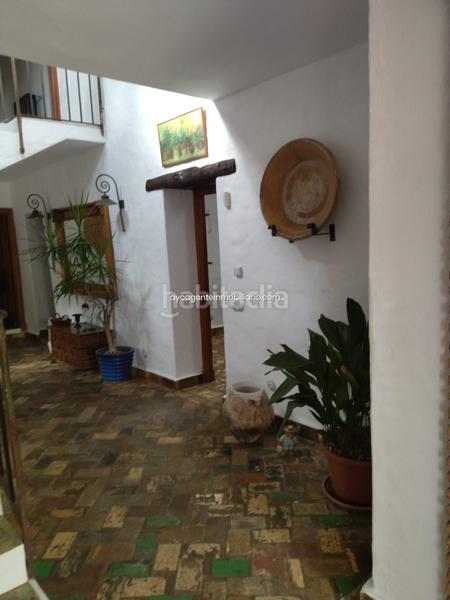 Foto 9eb952c3-f484-488b-92d9-3886c7116b30. Chalet villa en venta , 3 dormitorios. en Las Lomas Estepona