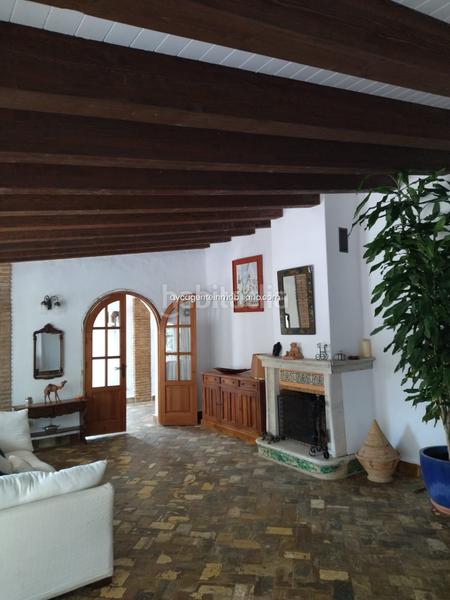 Foto aeb1916f-f4d8-4d53-a410-4fe943a1c8c9. Chalet villa en venta , 3 dormitorios. en Las Lomas Estepona