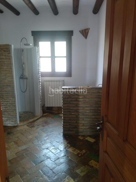 Foto e3ba1051-e10b-4e2d-a741-fe9113aeb022. Chalet villa en venta , 3 dormitorios. en Las Lomas Estepona