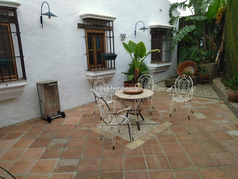 Foto e6067156-6154-4442-96ec-b18f55fe883c. Chalet villa en venta , 3 dormitorios. en Las Lomas Estepona