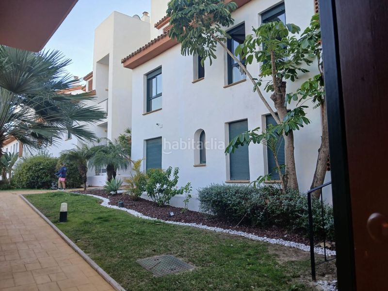 Foto 2eb78bec-f3d7-402a-ad5c-4fa6989d8ff5. Apartament a del estanque 30 a Bel - Air Estepona