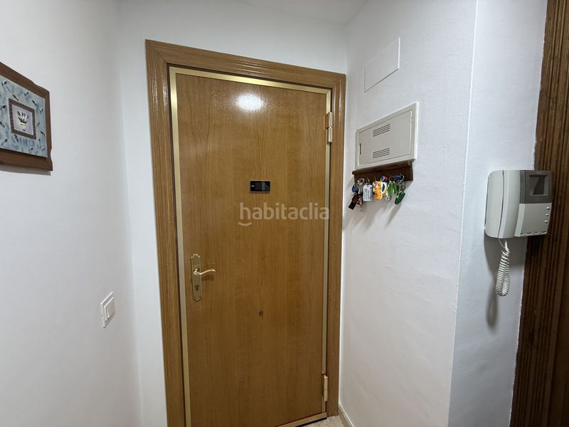 Foto dc5a46ce-6f10-4613-9a3c-3847b2961b56. Àtic amb calefacció aparcament a Huerta Nueva Estepona
