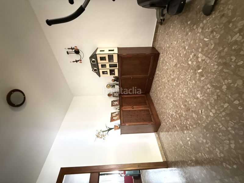 Foto d8ef6586-39b2-4680-b703-ba267afe4e6a. Casa a gibraltar 14a a Centro Estepona