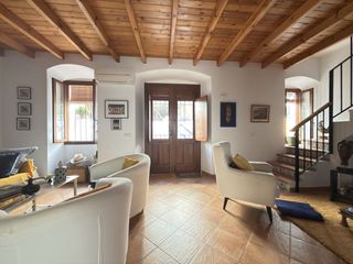 Maison à Torrejon 24. Casa pueblo en venta en estepona, 3 dormitorios.