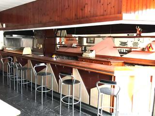 Business premise  Lluís millet. Local comercial bar