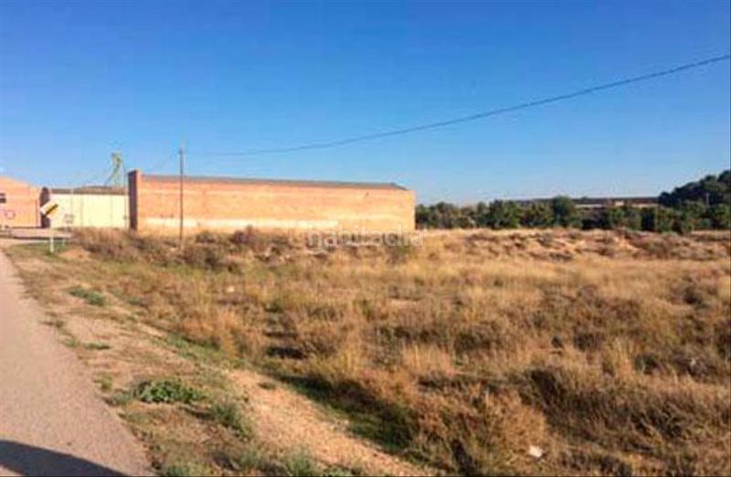 Foto 7c1e9dd8-c307-443a-9bf1-9894ede01638. Terreny residencial a proyect 8 a Castelldans