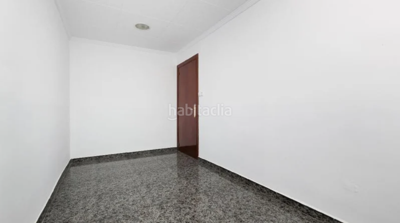 Foto c37d92e7-b9be-4d09-9507-456424abd55e. Pis a vint-i-cinc de setembre 47 a Progrés Rubí