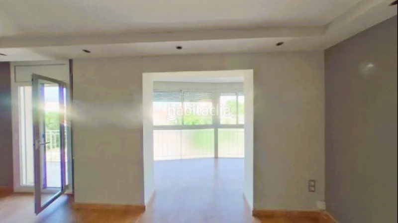 Foto 0d3cfc21-8beb-4ba0-8227-875bdfe84177. Piso en de castellar del vallès 158 inversión potencial. vivienda ocupada. piso ocupado c castellar del vallés en Sabadell