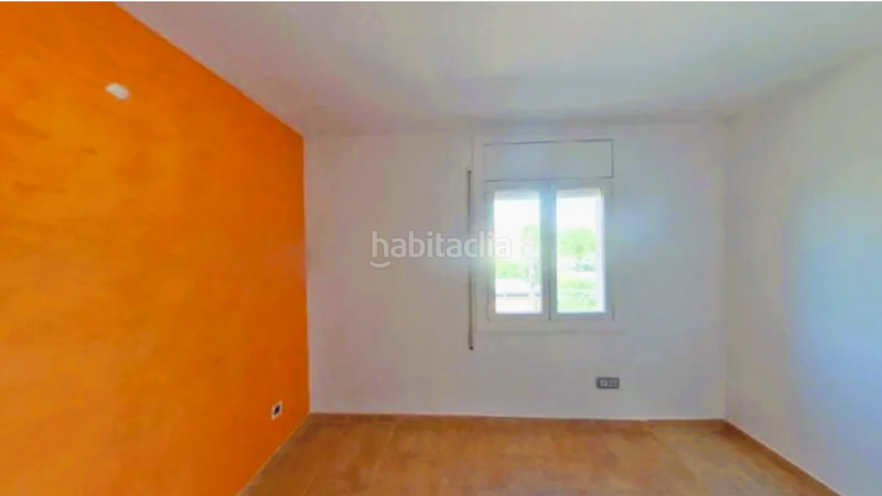 Foto a53ed628-74c0-4b38-bc51-5e9783137837. Piso en de castellar del vallès 158 inversión potencial. vivienda ocupada. piso ocupado c castellar del vallés en Sabadell
