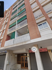 Appartement à Magdalena trias 19. Inversión potencial. vivienda ocupada. piso en plaza magdalena t