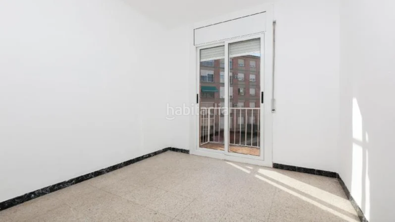 Foto 6c87280c-39e8-4058-88f3-7c203bf117c1. Piso en de juan ramon jiménez oportunidad de inversión. vivienda alquilada con contrato activo. c juan ramón jiménez. en Rubí