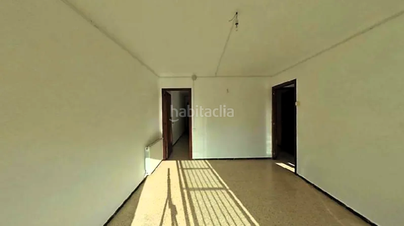 Foto c2d0f5b9-4d19-41d2-805b-8fc8fb6405bc. Piso en de juan ramon jiménez oportunidad de inversión. vivienda alquilada con contrato activo. c juan ramón jiménez. en Rubí