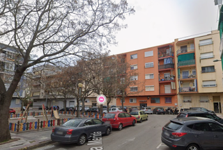 Etagenwohnung in Mèrida 9. Piso alquilado en venta plaza mérida, 9