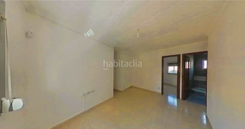 Foto 9ce552ad-1b95-4616-a1ec-2e95828176a1. Piso en de manuel de falla 3 apartamento alquilado en venta c manuel de falla en Castelldefels