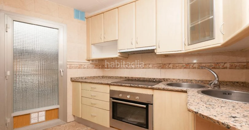 Foto aa2bee08-e66b-4d64-9f27-dc587527c6ce. Piso en de manuel de falla 3 apartamento alquilado en venta c manuel de falla en Castelldefels