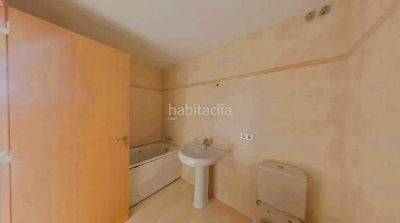 Foto 0ff403a1-4049-4d22-9260-b79c31cfe598. Piso en de la cerdanya 13 oportunidad inversión, piso alquilado a la venta en c cerdanya 13 en Vendrell (El)
